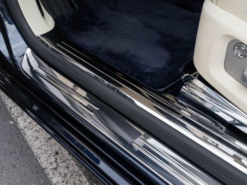 Used 2013 Rolls-Royce Ghost RWD image 8