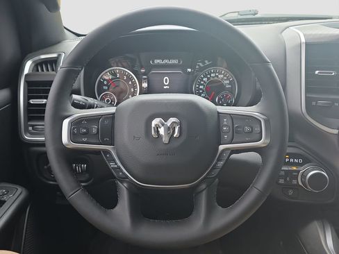 Used 2025 RAM 1500 Big Horn AWD/4WD image 9