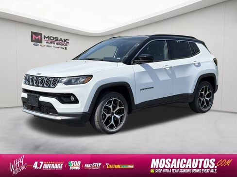 Used 2025 Jeep Compass Limited AWD/4WD image 3
