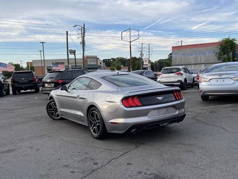 Used 2021 Ford Mustang Premium image 9