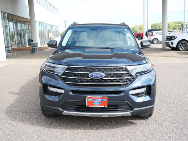 Certified 2024 Ford Explorer XLT w/ Equipment Group 202A AWD/4WD image 2