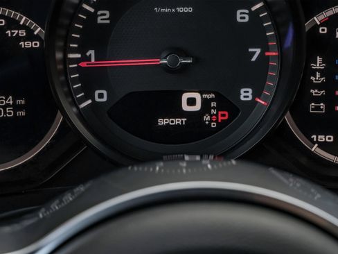 Used 2018 Porsche Panamera 4 w/ Sport Chrono Package image 23