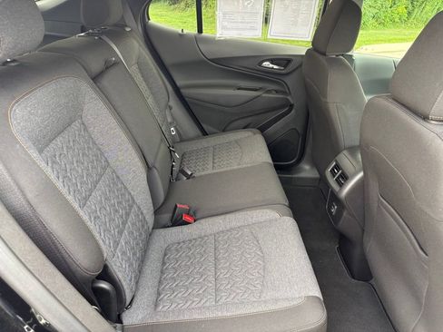 Used 2024 Chevrolet Equinox LT FWD image 35