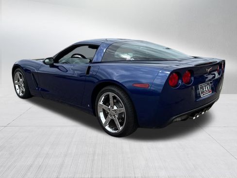 Used 2007 Chevrolet Corvette Coupe w/ Roof Package RWD image 5