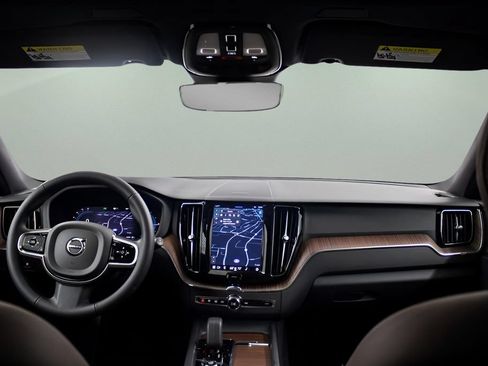 Certified 2024 Volvo XC60 T8 Plus w/ Protection Package Premier AWD/4WD image 2