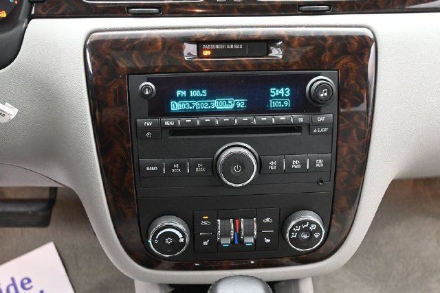 Used 2014 Chevrolet Impala LTZ FWD image 23