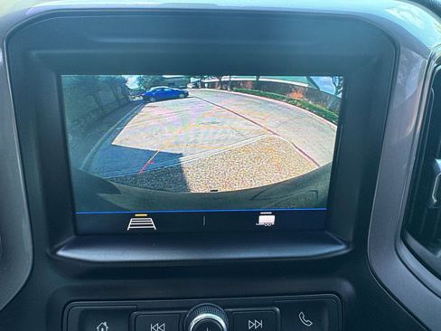 Used 2021 Chevrolet Silverado 1500 Custom image 20