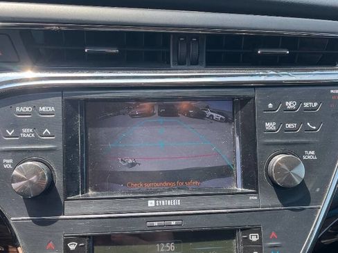 Used 2013 Toyota Avalon Limited image 10