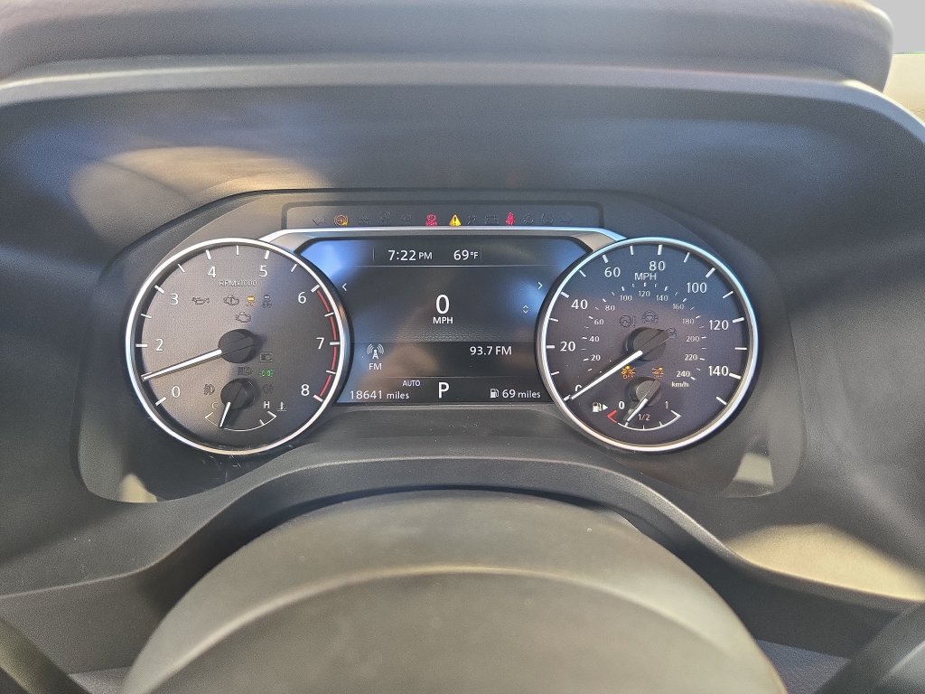 Used 2021 Nissan Rogue SV AWD/4WD image 23
