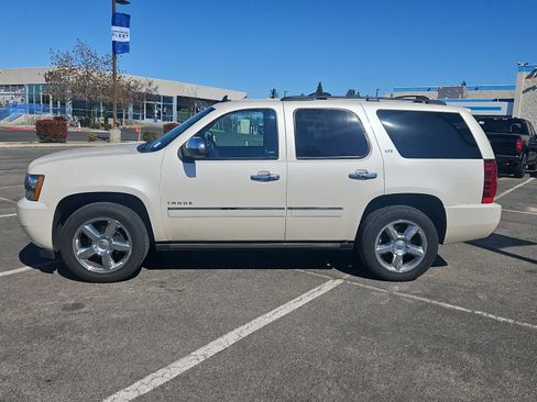 Used 2013 Chevrolet Tahoe LTZ image 4
