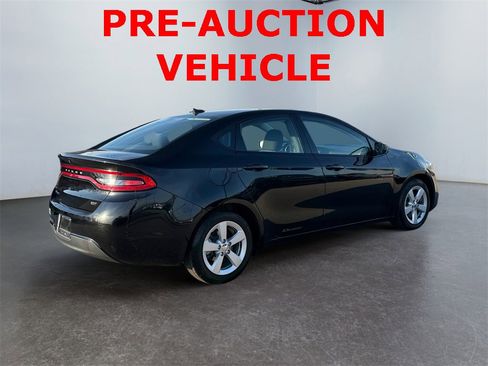 Used 2016 Dodge Dart SXT w/ Sun/Sound Group image 3