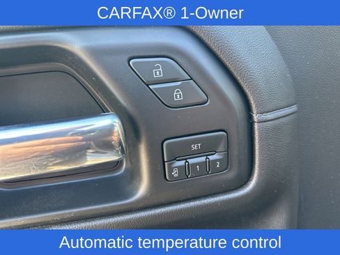 Used 2022 GMC Sierra 1500 SLT w/ SLT Premium Package image 17