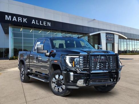Used 2024 GMC Sierra 2500 Denali image 1