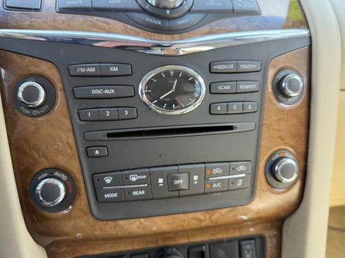 Used 2014 INFINITI QX80 2WD w/ Theater Package image 21