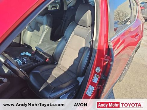 Used 2018 MAZDA CX-5 Touring w/ Preferred Equipment Package FWD image 9
