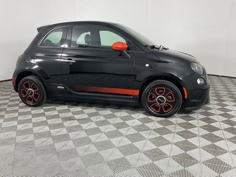 Used 2015 FIAT 500 e w/ Esport Package FWD image 21