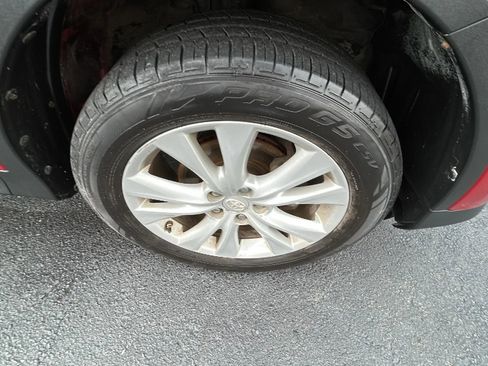 Used 2014 Toyota RAV4 Limited w/ Technology Package image 37