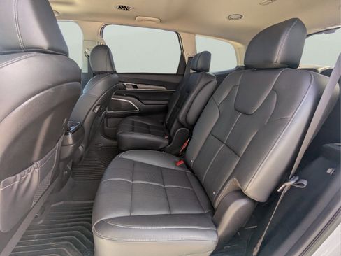 Used 2022 Kia Telluride EX w/ EX Premium Package FWD image 13