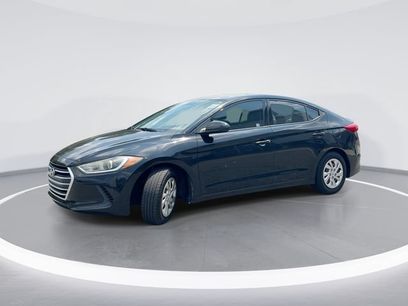 Used 2017 Hyundai Elantra SE