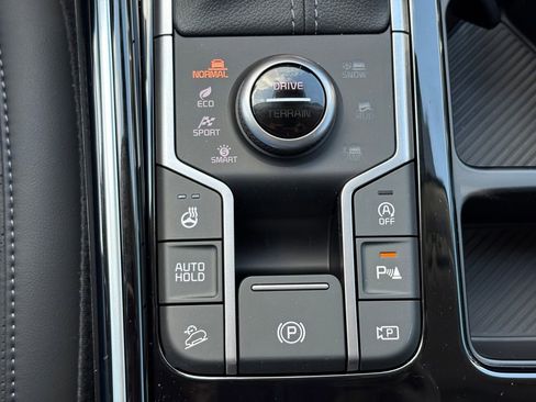 New 2026 Kia Sorento SX AWD/4WD image 32