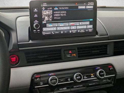 New 2025 Honda Pilot Touring image 12