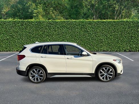 Used 2019 BMW X1 xDrive28i w/ Convenience Package image 2