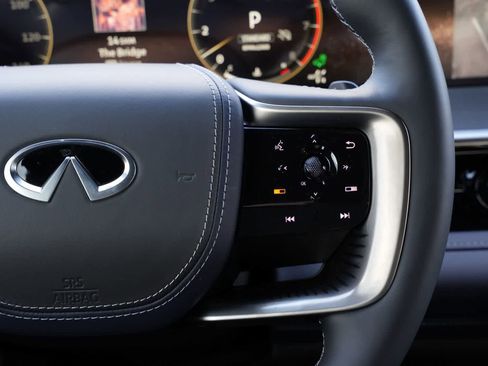 New 2026 INFINITI QX80 4WD image 11