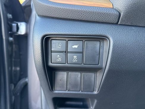 Used 2020 Honda CR-V Touring image 18