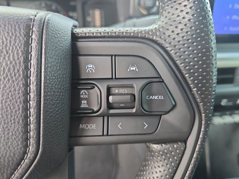 Used 2025 Toyota Tacoma SR5 image 16