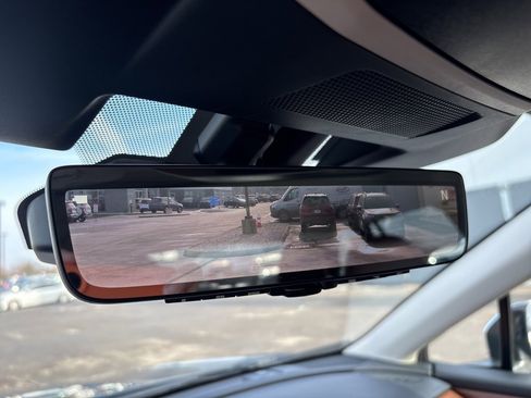 Certified 2025 Subaru Outback Touring image 24