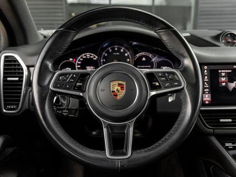 Certified 2021 Porsche Cayenne AWD/4WD image 29