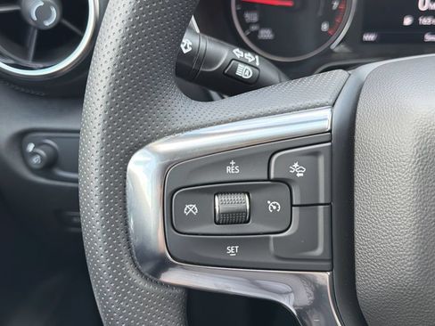 New 2026 Chevrolet Blazer LT w/ Convenience Package FWD image 10