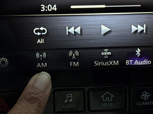 Used 2023 INFINITI QX50 Luxe image 20