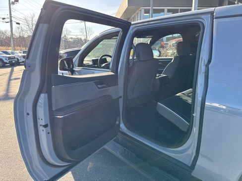 New 2026 GMC Sierra EV Elevation image 28