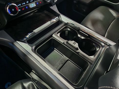 Used 2024 Ford F350 Lariat w/ Lariat Ultimate Package image 39