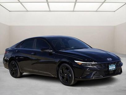 New 2026 Hyundai Elantra SEL Sport Premium