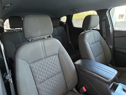 Used 2021 Chevrolet Blazer LT image 23