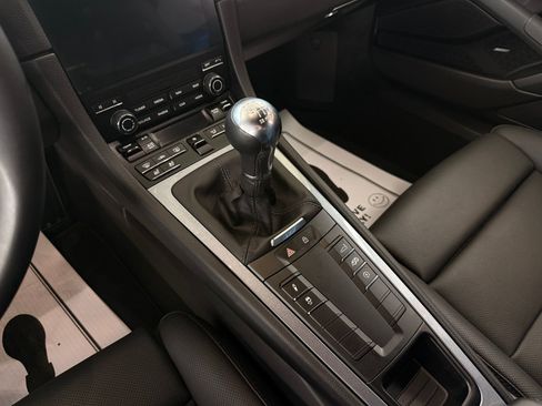 Used 2025 Porsche 718 Cayman S RWD image 35