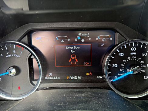 Used 2019 Ford Expedition Platinum image 15