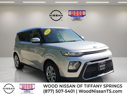 Used 2021 Kia Soul LX FWD image 1