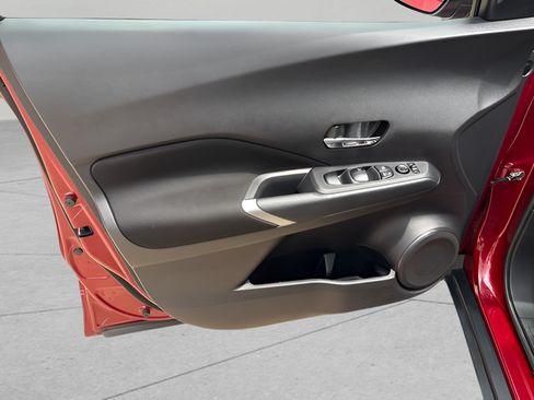 Certified 2024 Nissan Kicks SV FWD image 16