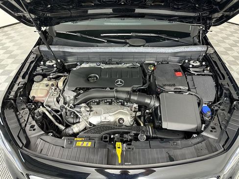 Certified 2023 Mercedes-Benz GLB 250 image 29