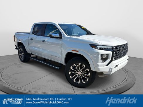 Used 2024 GMC Canyon Denali image 1