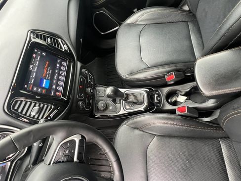 Used 2018 Jeep Compass Limited w/ Safe & Security Group AWD/4WD image 27