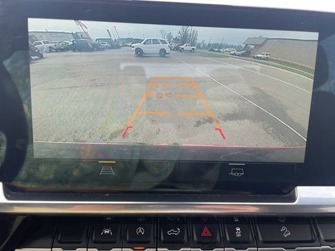 Used 2022 Chevrolet Silverado 1500 RST w/ Z71 Off-Road Package image 27