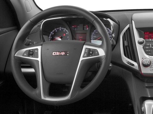 Used 2015 GMC Terrain SLT FWD image 9