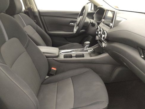 Used 2024 Nissan Sentra SV FWD image 21