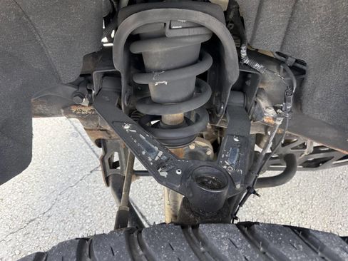 Used 2017 Chevrolet Silverado 1500 LTZ Z71 w/ LTZ Plus Package image 11