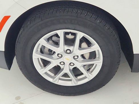 Used 2022 Chevrolet Equinox LT FWD image 35