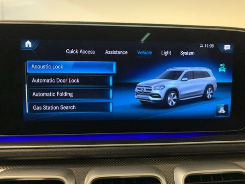 Used 2021 Mercedes-Benz GLS 580 4MATIC w/ E-Active Body Control Package image 49